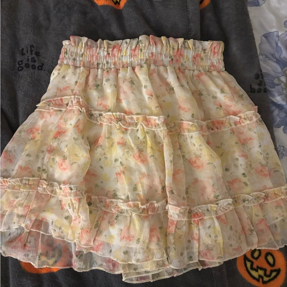 Floral Ruffle Set Size Medium - Picture 3 of 7